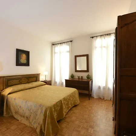 Le Due Corone 3* Veneza