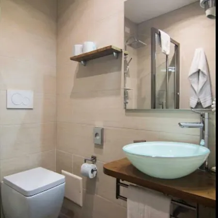 Alojamento de Acomodação e Pequeno-almoço Le Due Corone 3*