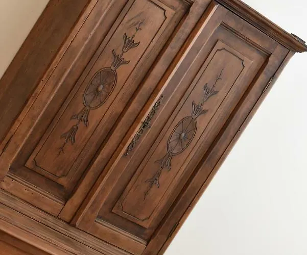 Le Due Corone فندق مبيت وإفطار 3*