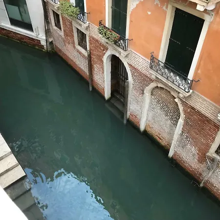 Le Due Corone Panzió Velence